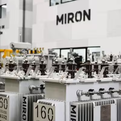 Línea de producción de transformadores de media tensión y distribución MIRON